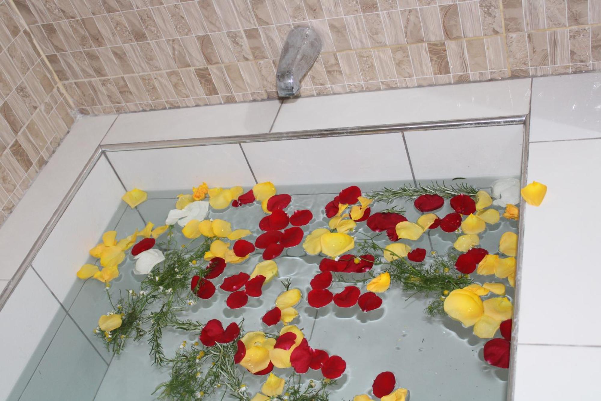 Hotel Incas Suite, Con Aguas Termomedicinales Los Banos del Inca 外观 照片